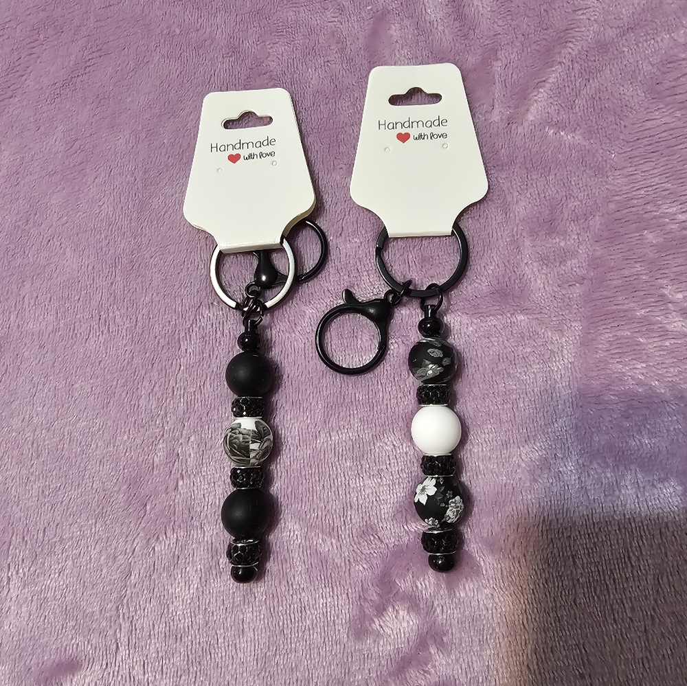 Purse Keyfinder Keychains with Beaded Design - Picture 3 of 4